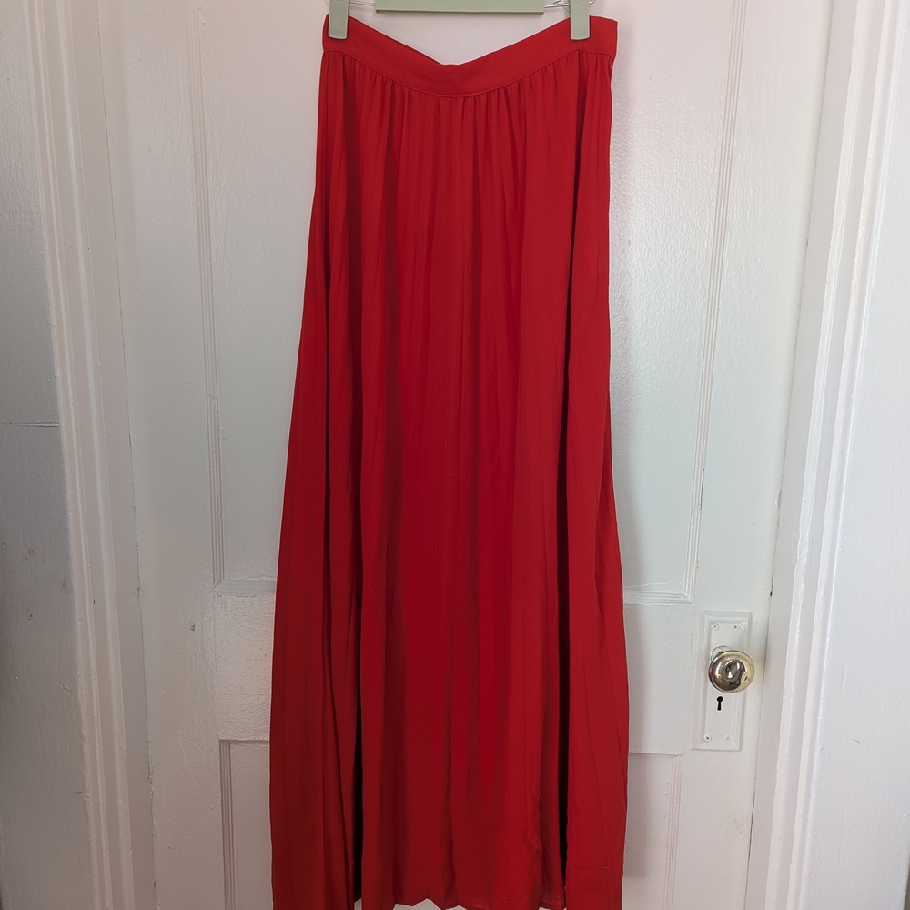 Chic Scarlet Maxi Skirt
